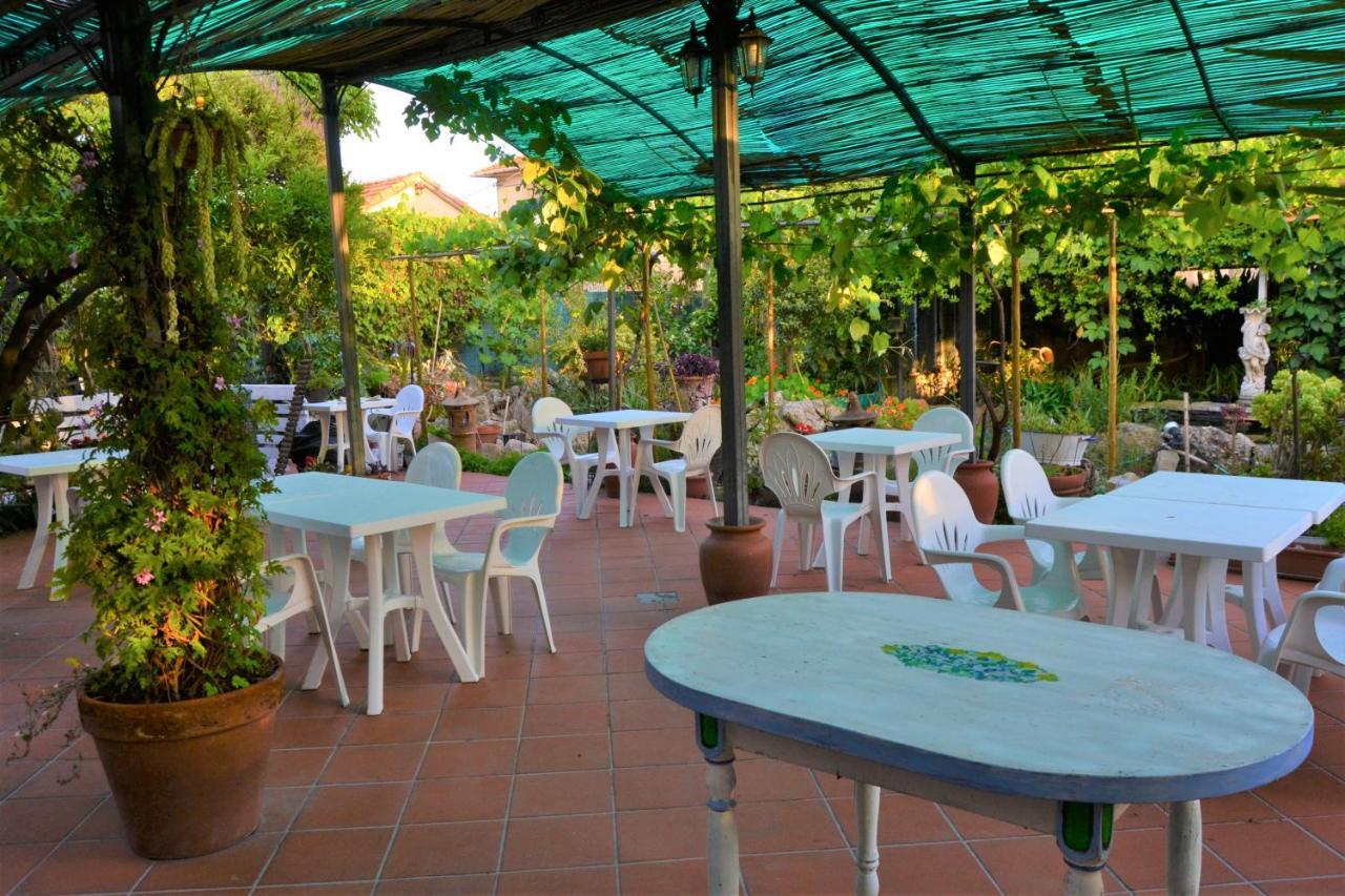 Agriturismo Terre di Mare Bordighera Vallecrosia Esterno foto